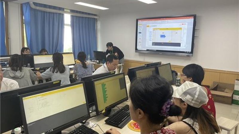 揭秘成都管理培训市场：厂家直销背后的真相